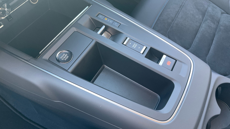 Citroen C5 Aircross 1.2 Hybrid 145 Max Edition 5dr Auto Petrol Hatchback